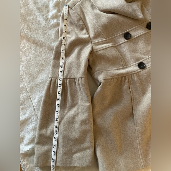 Ann Taylor Loft Beige Crowl Neck Winter Jacket with Buttons - Picture 8 of 11